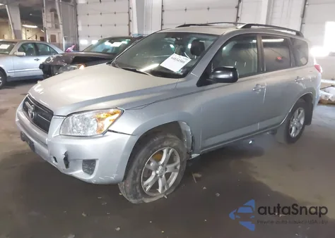 2012 Toyota Rav4 из США, поврежденный, VIN 2T3BF4DV4CW249809